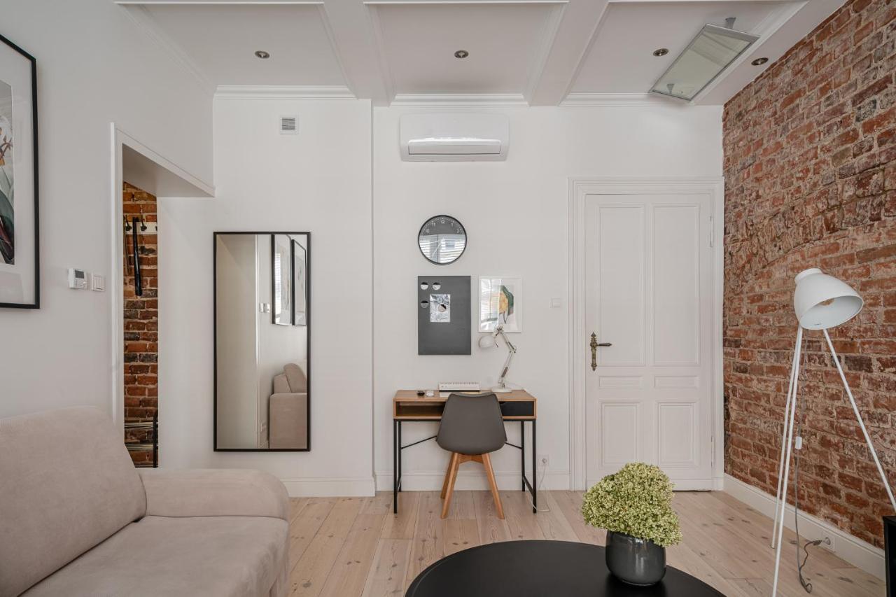 Rynek Stare Miasto Apartment 5 - Klima Netflix Wroclaw Exterior photo